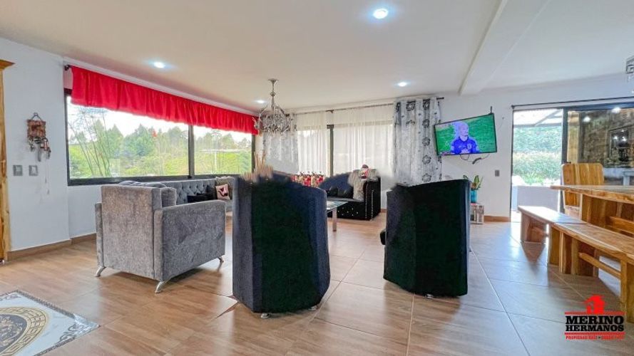 Casa de 9 alcobas en venta en Centro, Rionegro, 600 m² · foto 10 de 24