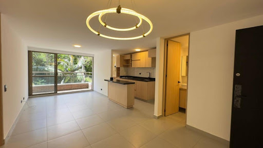Studio for rent in Loma de los Gonzalez, Medellín