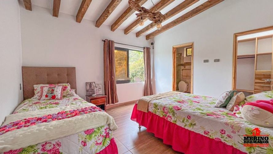 Casa de 9 alcobas en venta en Centro, Rionegro, 600 m² · foto 16 de 24