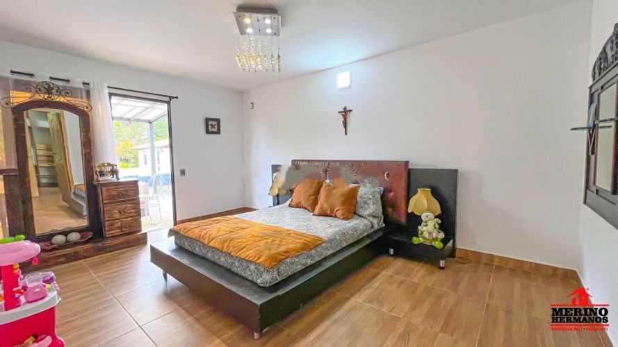 Casa de 9 alcobas en venta en Centro, Rionegro, 600 m² · foto 17 de 24