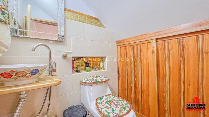 Casa de 9 alcobas en venta en Centro, Rionegro, 600 m² · foto 18 de 24