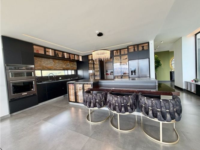 Casa de 4 alcobas en venta en Yerbabuena, Chía, 1100 m² · foto 5 de 24
