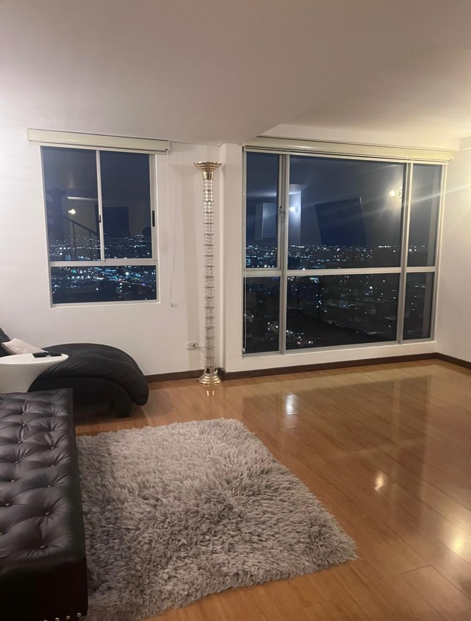 Apartamento en venta en Samper Mendoza, Bogotá · foto 4 de 10