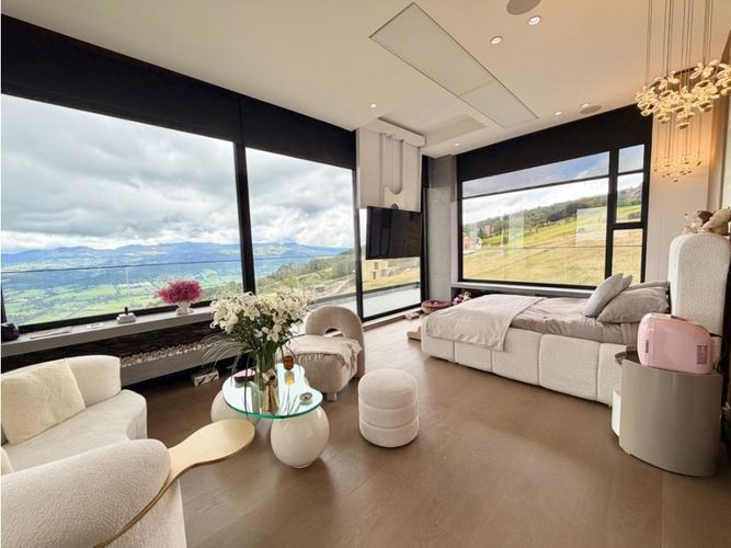 Casa de 4 alcobas en venta en Yerbabuena, Chía, 1100 m² · foto 16 de 24