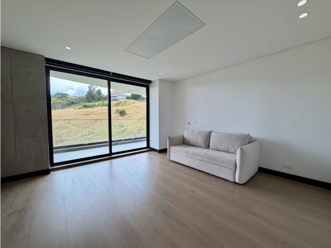 Casa de 4 alcobas en venta en Yerbabuena, Chía, 1100 m² · foto 23 de 24