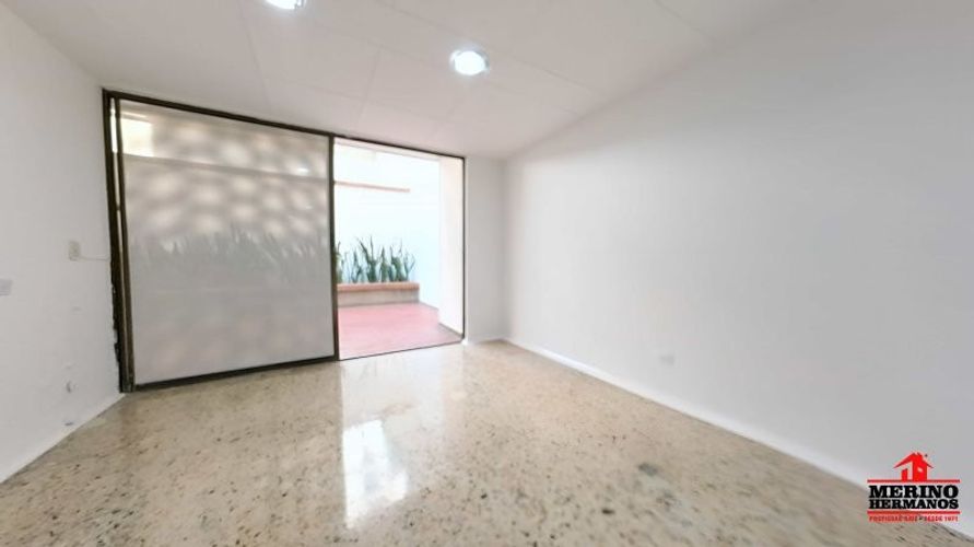 Oficina en arriendo en Laureles, Medellín, 100 m² · foto 8 de 24