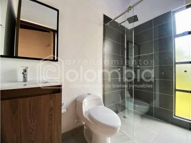 Casa de 4 alcobas en venta en La Catedral, Envigado, 250 m² · foto 16 de 24
