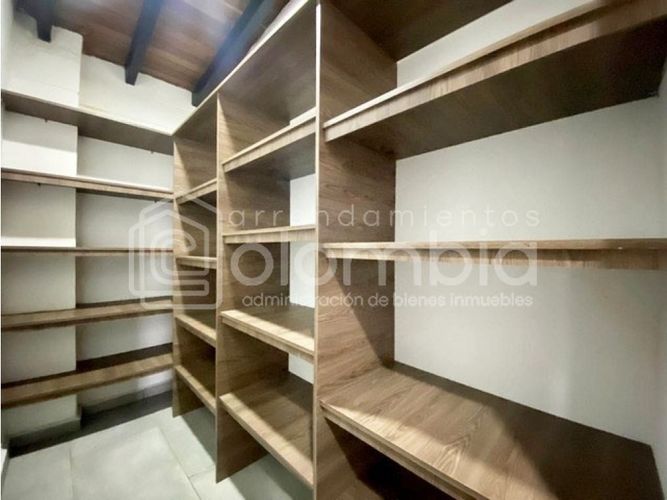 Casa de 4 alcobas en venta en La Catedral, Envigado, 250 m² · foto 18 de 24