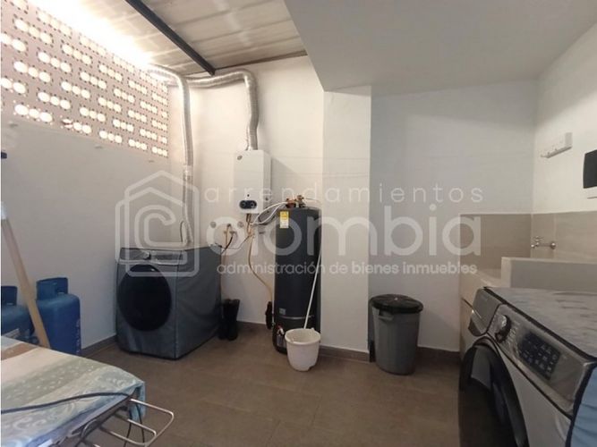 Casa de 4 alcobas en venta en La Catedral, Envigado, 310 m² · foto 24 de 24