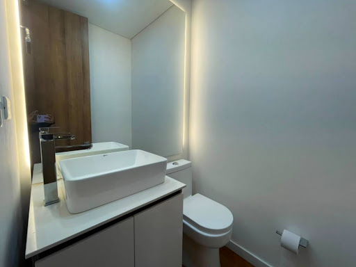 Apartamento en arriendo en Santa Maria De Los Angeles, Medellín · foto 9 de 24