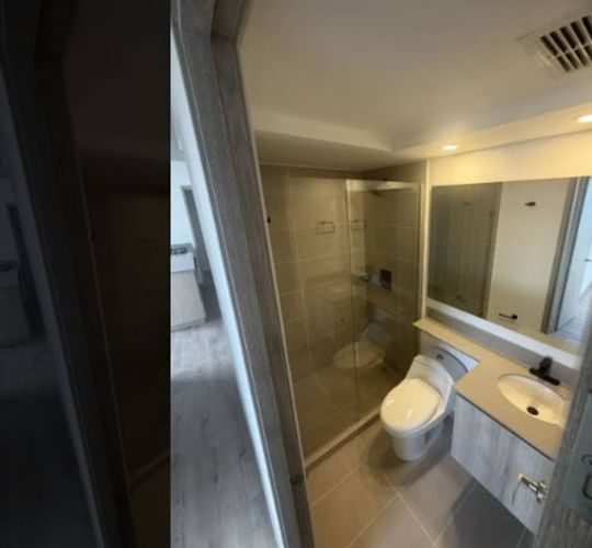 Apartamento de 3 alcobas en arriendo en Ciudad Del Río, Medellín, 74 m² · foto 10 de 15