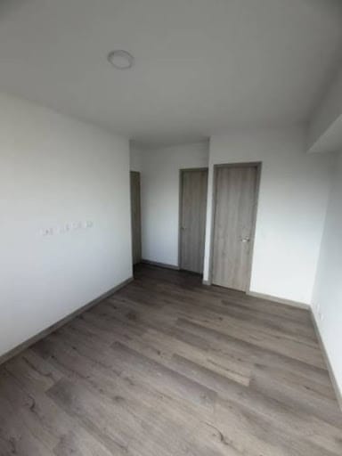 Apartamento de 3 alcobas en arriendo en Ciudad Del Río, Medellín, 74 m² · foto 14 de 15