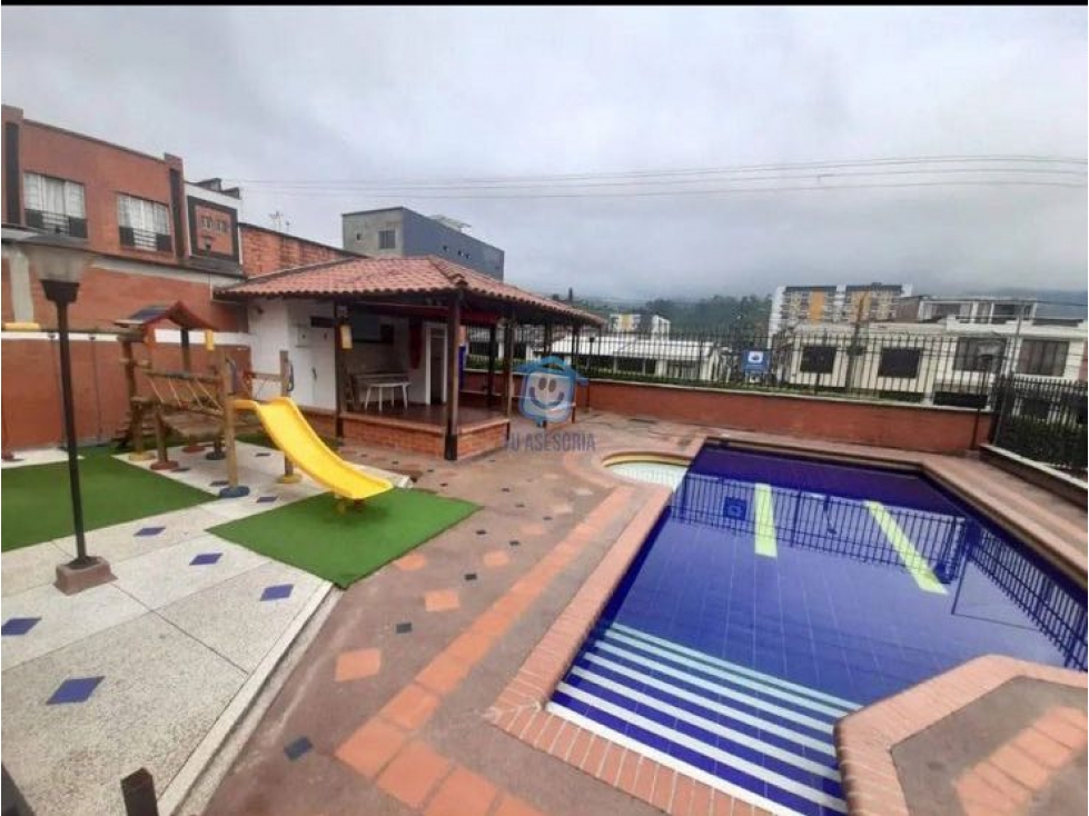 Casa en venta en Altos De Navarra, Dosquebradas · foto 3 de 7