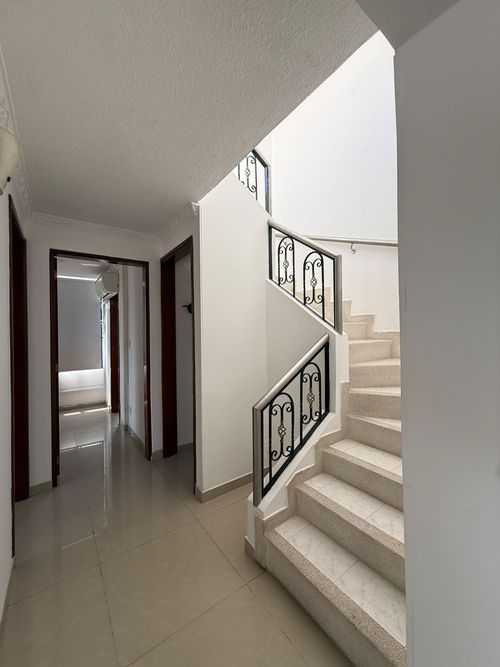 Apartamento de 4 alcobas en venta en Br. La Esmeralda Ii, Girardot, 178 m² · foto 12 de 24