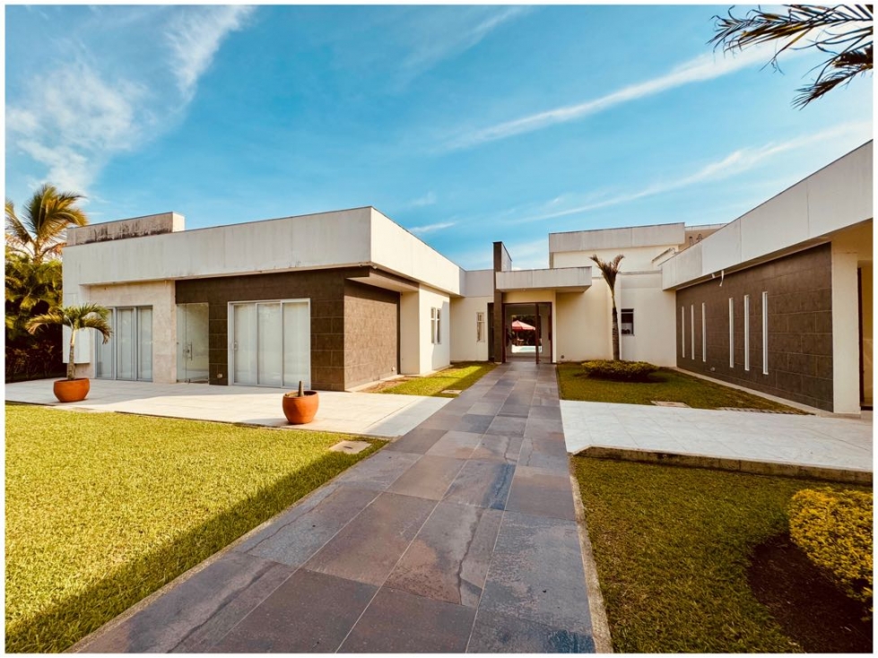 Casa en venta en Cerritos, Pereira · foto 2 de 19