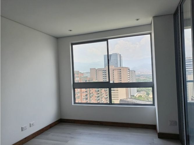 Apartamento de 2 alcobas en arriendo en Ciudad Del Río, Medellín, 90 m² · foto 4 de 15