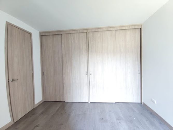 Apartamento de 2 alcobas en arriendo en Calasanz, Medellín, 58 m² · foto 9 de 15