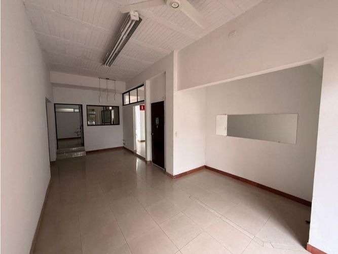 Casa de 5 alcobas en venta en 3 De Julio, Cali, 504 m² · foto 12 de 19