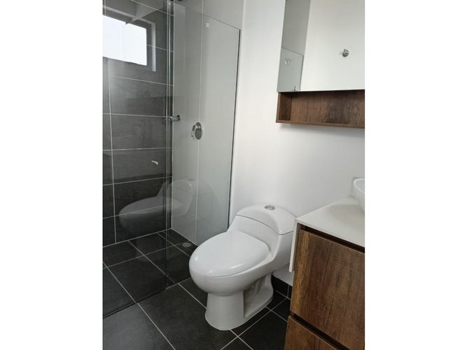 Apartamento de 2 alcobas en arriendo en Ciudad Del Río, Medellín, 90 m² · foto 14 de 15