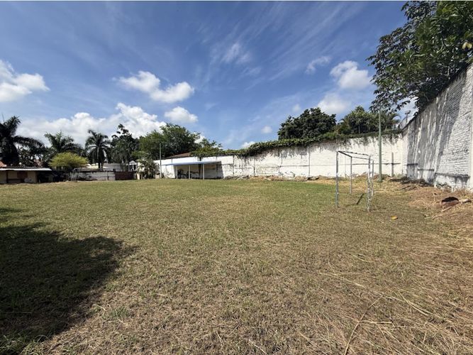 Lote en venta en Ciudad Jardin, Cali, 1722 m² · foto 6 de 16