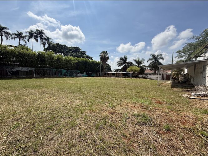 Lote en venta en Ciudad Jardin, Cali, 1722 m² · foto 11 de 16