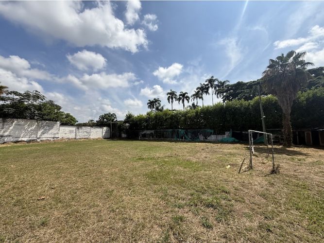 Lote en venta en Ciudad Jardin, Cali, 1722 m² · foto 15 de 16