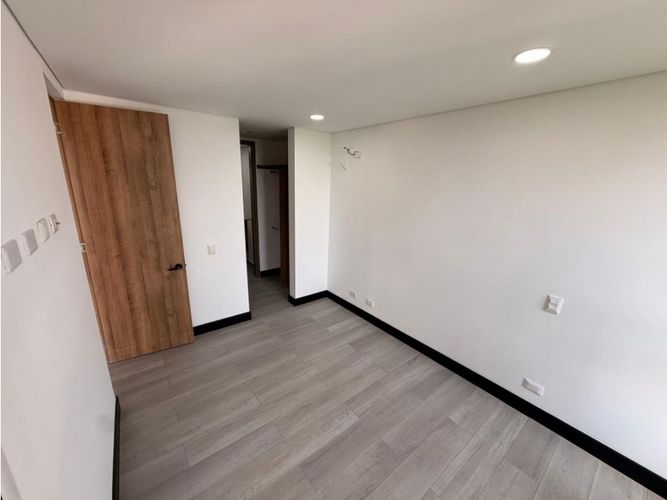 Apartamento de 2 alcobas en venta en Bellavista, Cali, 65 m² · foto 6 de 14