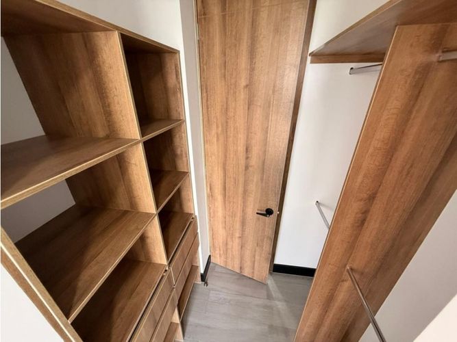 Apartamento de 2 alcobas en venta en Bellavista, Cali, 65 m² · foto 8 de 14