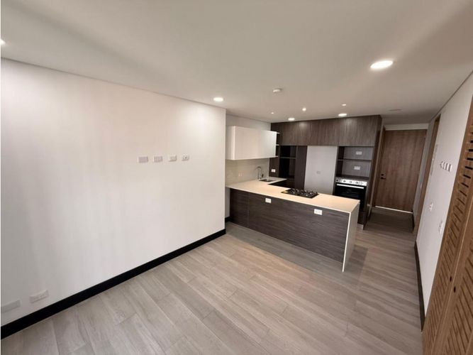 Apartamento de 2 alcobas en venta en Bellavista, Cali, 65 m² · foto 9 de 14