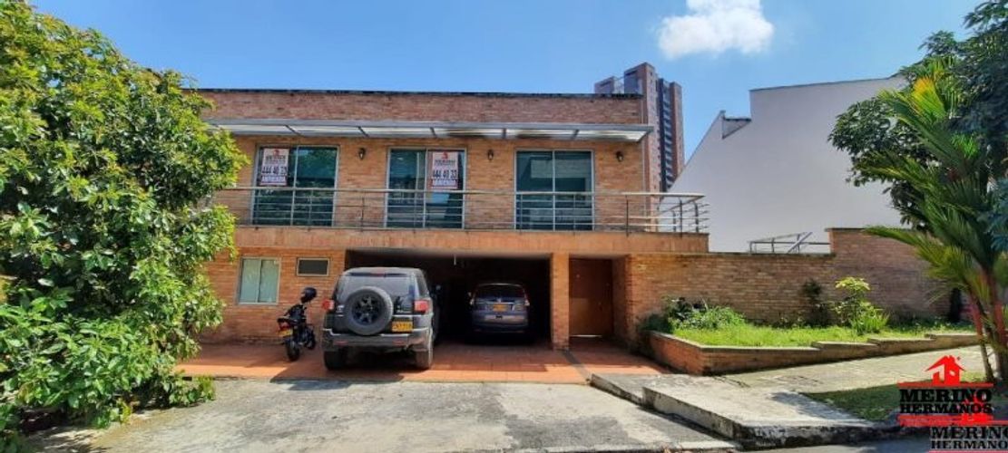 Casa de 6 alcobas en venta en San Jose, Sabaneta, 400 m² · foto 4 de 24