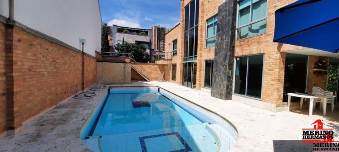 Casa de 6 alcobas en venta en San Jose, Sabaneta, 400 m² · foto 10 de 24