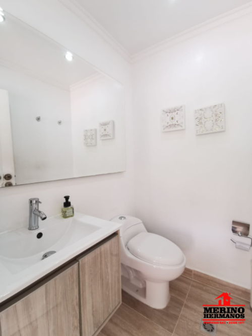 Finca en venta en Actividad Multiple, Copacabana, 230 m² · foto 8 de 24
