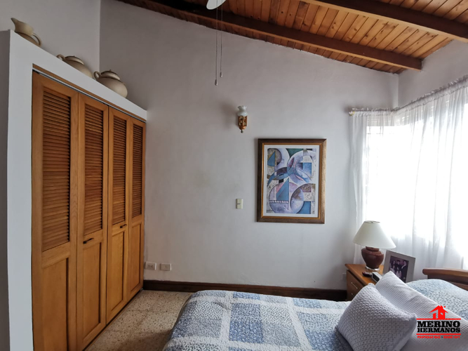 Finca en venta en Actividad Multiple, Copacabana, 230 m² · foto 14 de 24