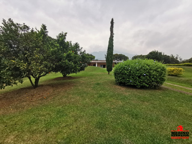 Finca en venta en Actividad Multiple, Copacabana, 230 m² · foto 23 de 24