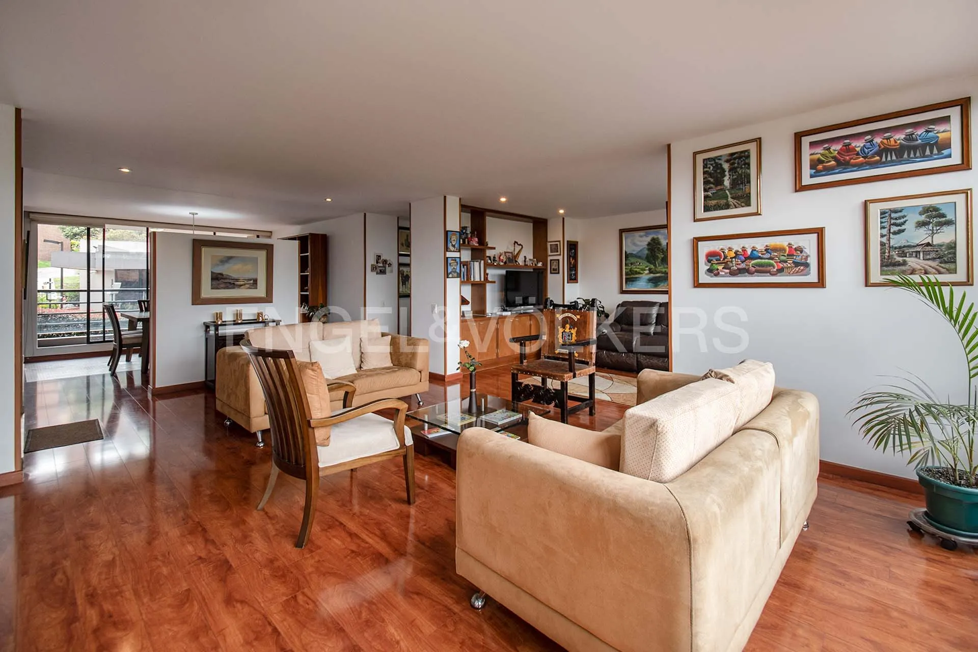 Apartamento en venta en Cerros De Niza, Bogotá · foto 3 de 21