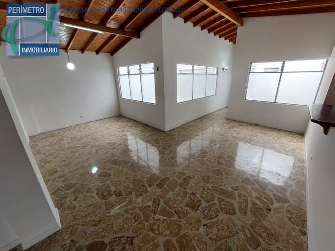 Apartamento en venta en Florida Nueva, Medellín · foto 3 de 16