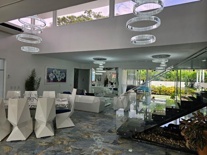 Casa de 8 alcobas en venta en Las Mercedes, Jamundí · foto 6 de 24
