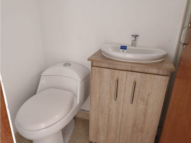 Apartamento de 3 alcobas en venta en Boston, Medellín, 56 m² · foto 10 de 12