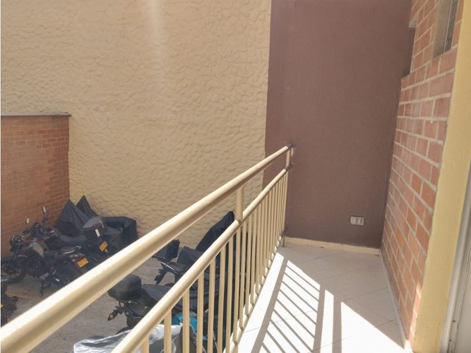 Apartamento de 3 alcobas en venta en Boston, Medellín, 56 m² · foto 12 de 12