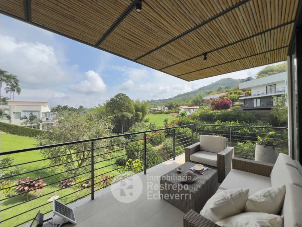 Casa en venta en San Bernardo Del Viento, Manizales · foto 2 de 24