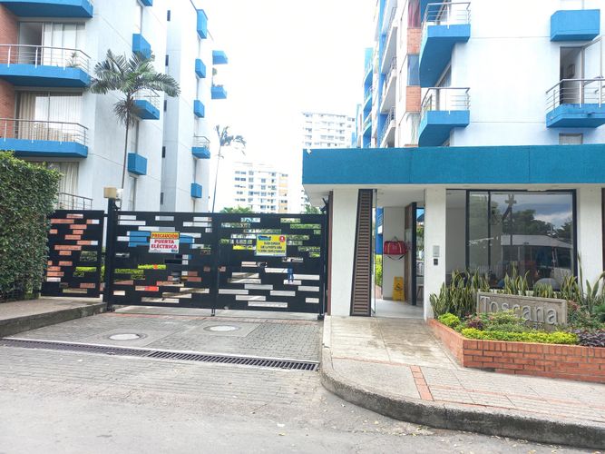Apartamento de 3 alcobas en venta en Rincon De Piedra Pintada, Ibagué, 77 m² · foto 3 de 24
