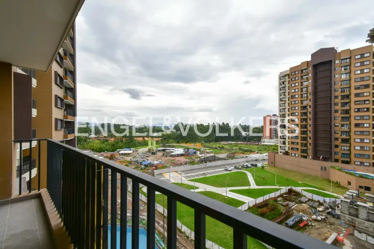 Apartamento de 3 alcobas en venta en Llano Grande, Rionegro, 83 m² · foto 5 de 10