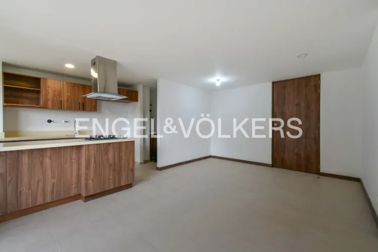 Apartamento de 3 alcobas en venta en Llano Grande, Rionegro, 83 m² · foto 2 de 10