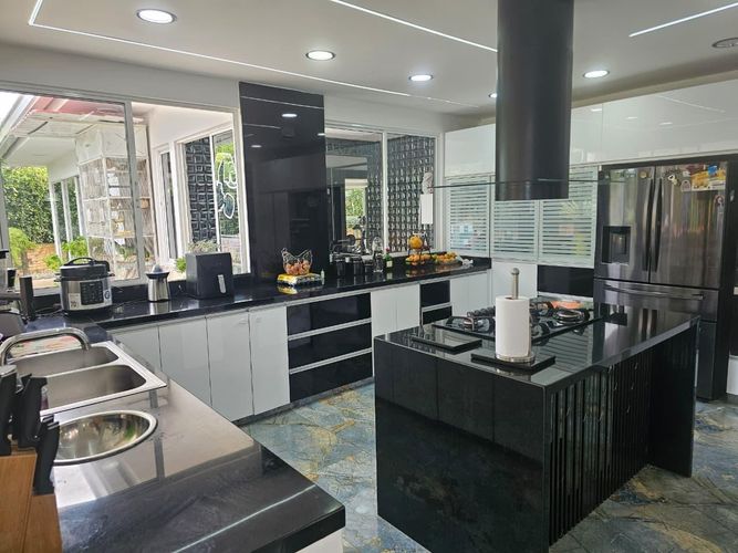 Casa de 8 alcobas en venta en Las Mercedes, Jamundí · foto 17 de 24
