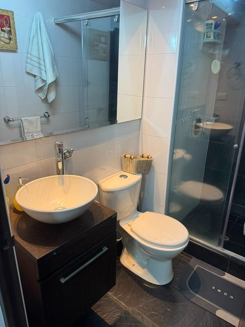 Apartamento de 3 alcobas en venta en Cedritos, Bogotá, 68 m² · foto 7 de 9