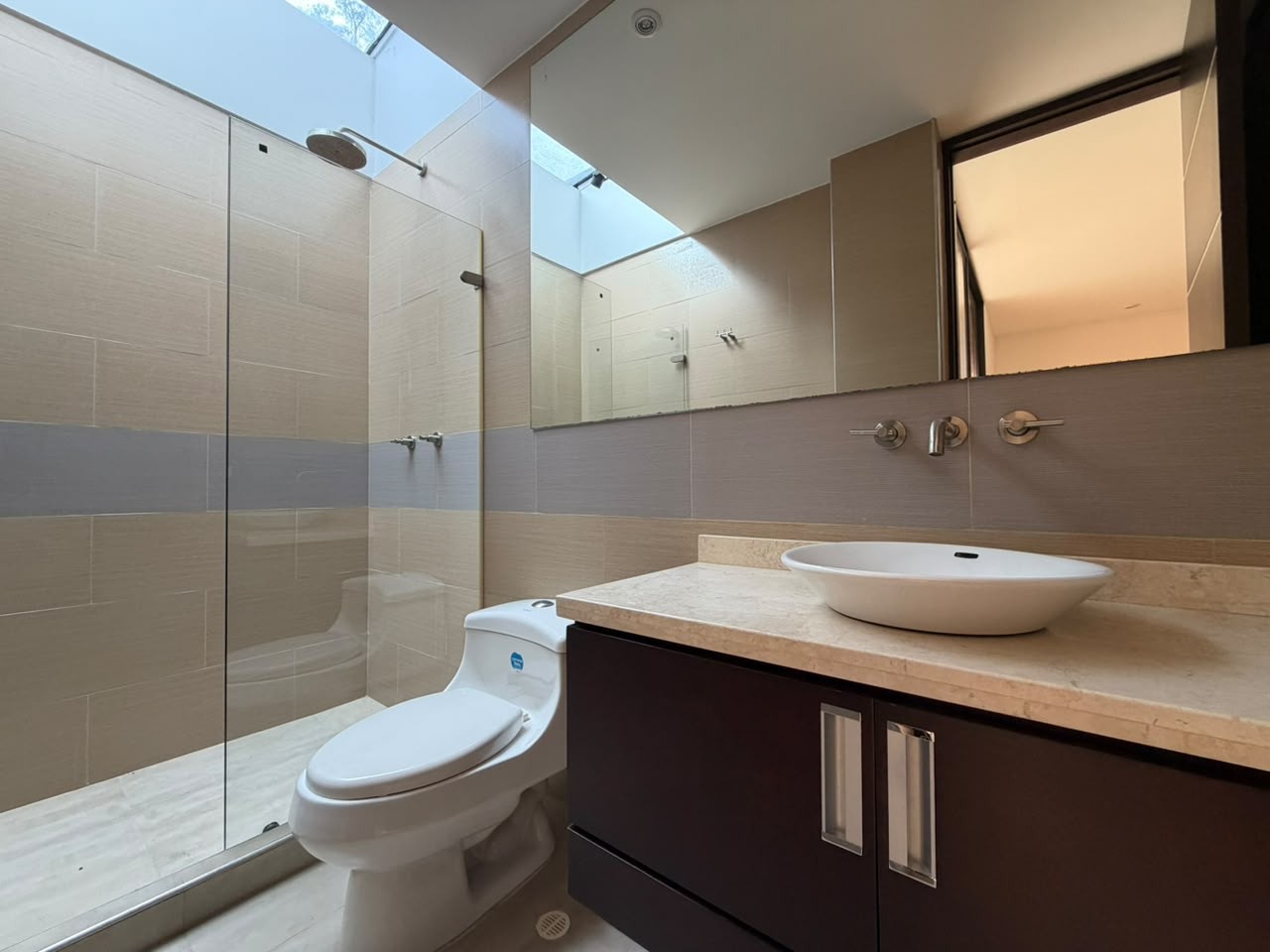 Casa en venta en Guaymaral, Bogotá · foto 10 de 24