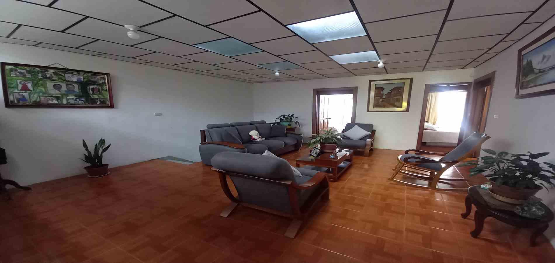 Casa en venta en Las Americas, Manizales · foto 3 de 24