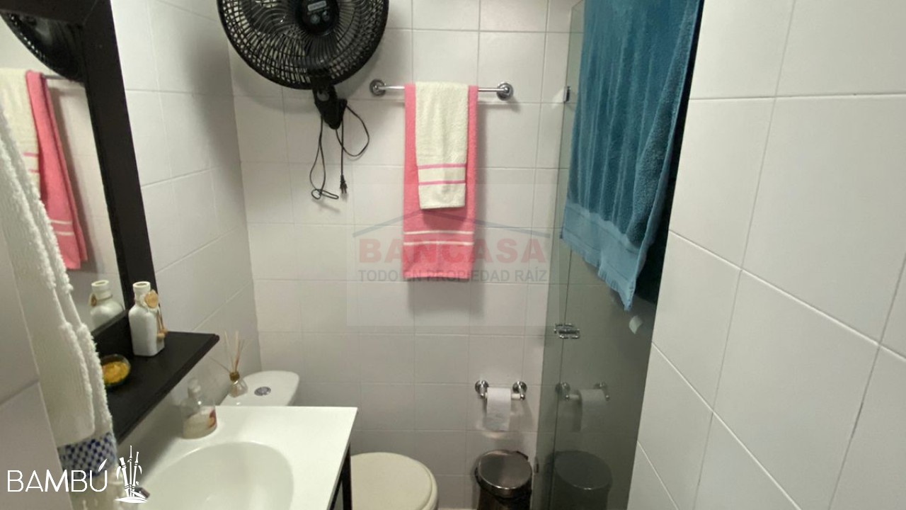 Apartamento en venta en Laureles, Medellín · foto 13 de 21