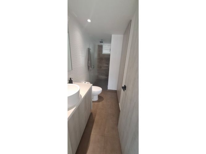 Apartaestudio en venta en Cambulos, Pereira, 48 m² · foto 7 de 24