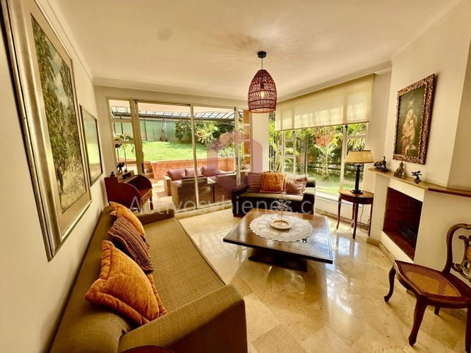 Casa de 4 alcobas en venta en Las Lomas, Medellín, 360 m² · foto 8 de 24